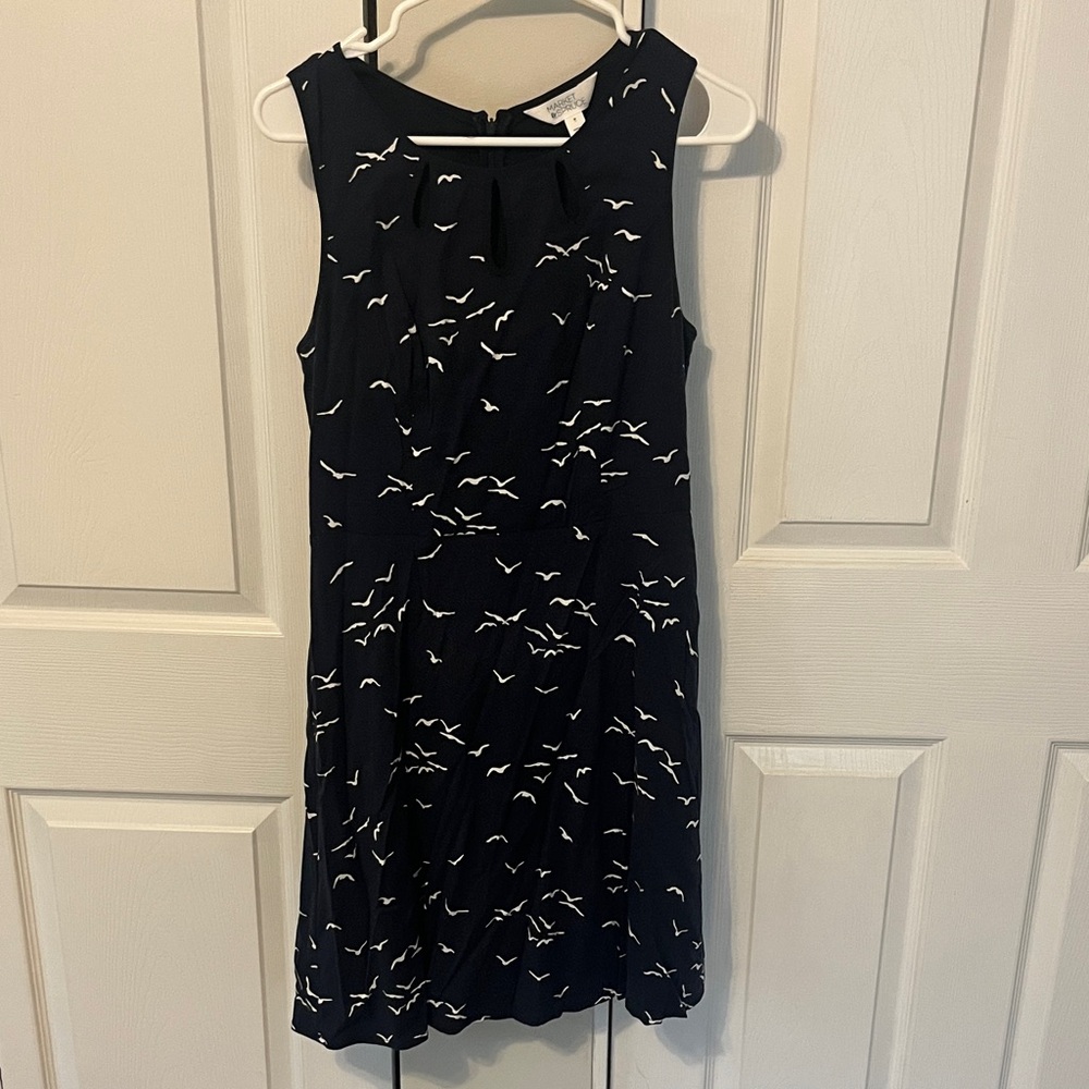 Market & Spruce Navy Dress with White Bird Pattern